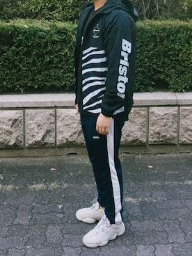 「F.C.Real Bristol（エフシーレアルブリストル）のアイテム（ナイロンジャケット）」を使った、swmunさん（メンズ・178cm）の秋コーディネート