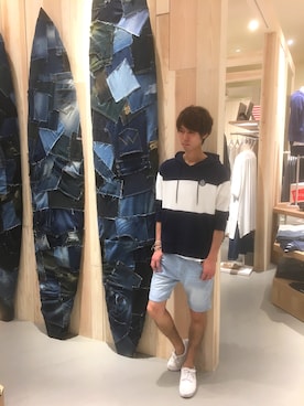 「ノーティードッグ」｜「アイテム（アクセサリー）」を使った、田畑 文教さん（メンズ・171cm）の春コーディネート