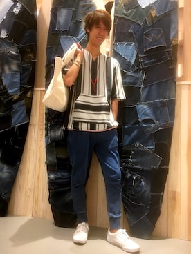 「ノーティードッグ」｜「アイテム（スウェット）」を使った、田畑 文教さん（メンズ・171cm）の夏コーディネート