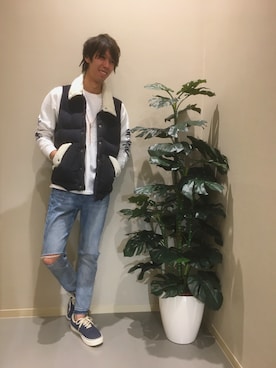 「ボアスニーカー」｜田畑 文教さん（メンズ・171cm）の秋コーディネート
