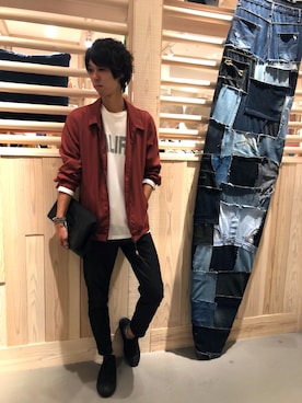 「ノーティードッグ」｜「アイテム（アクセサリー）」を使った、田畑 文教さん（メンズ・171cm）の秋コーディネート