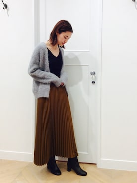 「ふわふわカーディガン」｜オオノさん（レディース・162cm）の秋コーディネート