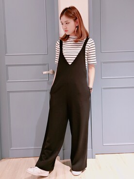 「TAIPEI」｜「アイテム（オールインワン・サロペット）」を使った、Han Liangさん（レディース・163cm）の秋コーディネート
