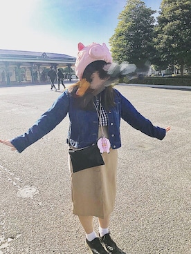「ドクターマーチン3ホール」｜「アイテム（オールインワン・サロペット）」を使った、すんどぅぶさん（レディース・160cm）の春コーディネート