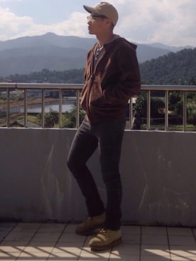 「VIBERG（ヴァイバー）のアイテム」を使った、ORTHさん（メンズ・170cm）の冬コーディネート