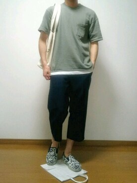 「アイテム（スリッポン、ブルー系）」を使った、bienさん（メンズ・173cm）の春コーディネート