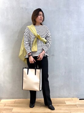 「センタープレスパンツ」｜「アイテム（その他シューズ）」を使った、kanamiさん（レディース・155cm）の冬コーディネート