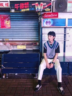 「1017 ALYX 9SM（アリクス）のアイテム（スニーカー）」を使った、Ho Ming Liuさん（メンズ・178cm）の冬コーディネート