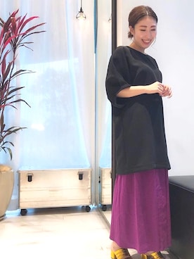 「パープル×黒」｜「アイテム（サンダル）」を使った、aguriさん（レディース・160cm）の春コーディネート