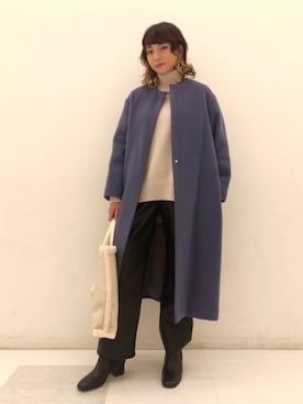 「BEAUTY&YOUTH UNITED ARROWS（ビューティーアンドユースユナイテッドアローズ）のBY∴ ビーバーノーカラーロングコート（その他アウター、ブルー系）」を使った、Seina Yamanamiさん（レディース・162cm）の秋コーディネート