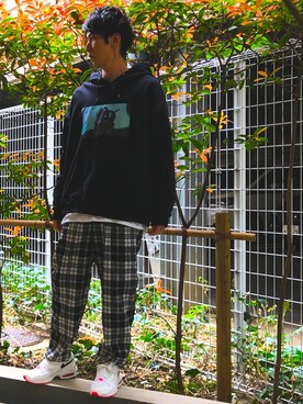 「Herden（ハーデン）のHerden MIRROR GHOST PK（パーカー）」を使った、YASUHIROさん（メンズ・175cm）の春コーディネート