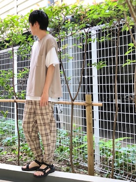 「アイテム（スラックス）」を使った、YASUHIROさん（メンズ・175cm・30代）の夏コーディネート