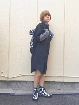 「金髪」｜「アイテム（シャツワンピース）」を使った、城戸さくら(さくさん)さん（レディース・158cm）の秋コーディネート