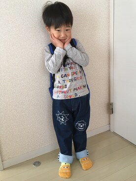 「kladskap（クレードスコープ）のアイテム（パンツ）」を使った、Kai☆さん（キッズ・100cm）の春コーディネート