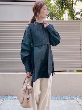 「bohmal（ボマール）のタックヨークセットシャツ（シャツ/ブラウス、ブラック系）」を使った、syk***さん（レディース・158cm）の春コーディネート