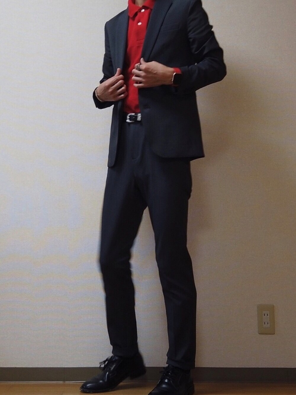 「今日のコーデ、はじめてのWEAR、セットアップ」｜「STUDIOUSの【STUDIOUS】ハイパフォームスリムテーラードセットアップジャケット（テーラードジャケット、グレー系）」を使った、setgnuさん（メンズ・174cm）の秋コーディネートの1枚目の写真