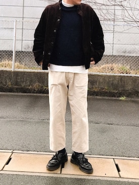 「アイテム（ベスト、ブルー系）」を使った、HEROさん（メンズ・170cm）の冬コーディネート