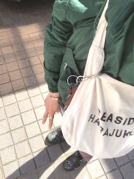 山賀一輝さんのコーディネート