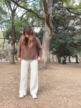 「Solace（ソレイス）のアイテム（パンツ）」を使った、はんみさん（レディース・157cm）の冬コーディネート