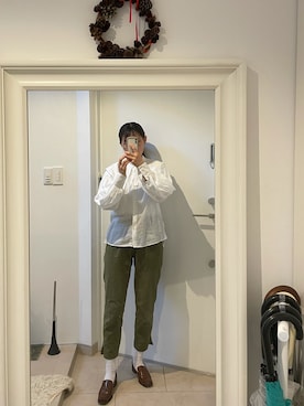 「BURBERRY（バーバリー）のアイテム（ローファー）」を使った、はんみさん（レディース・157cm）の春コーディネート