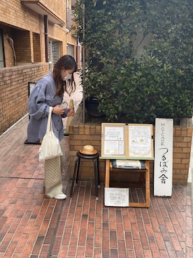 「Solace（ソレイス）のアイテム（パンツ）」を使った、はんみさん（レディース・157cm）の春コーディネート