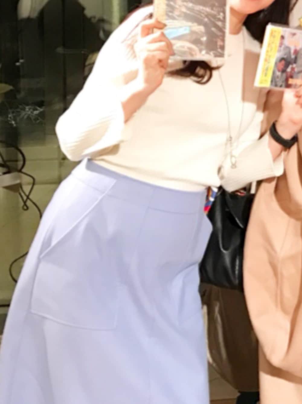 「冬コーデ、大人女子、シンプル、スカート、スカートスタイル、カラースカート」｜「PLSTのアイテム（スカート、ブルー系）」を使った、cocoa1010さん（レディース・162cm）の冬コーディネートの1枚目の写真