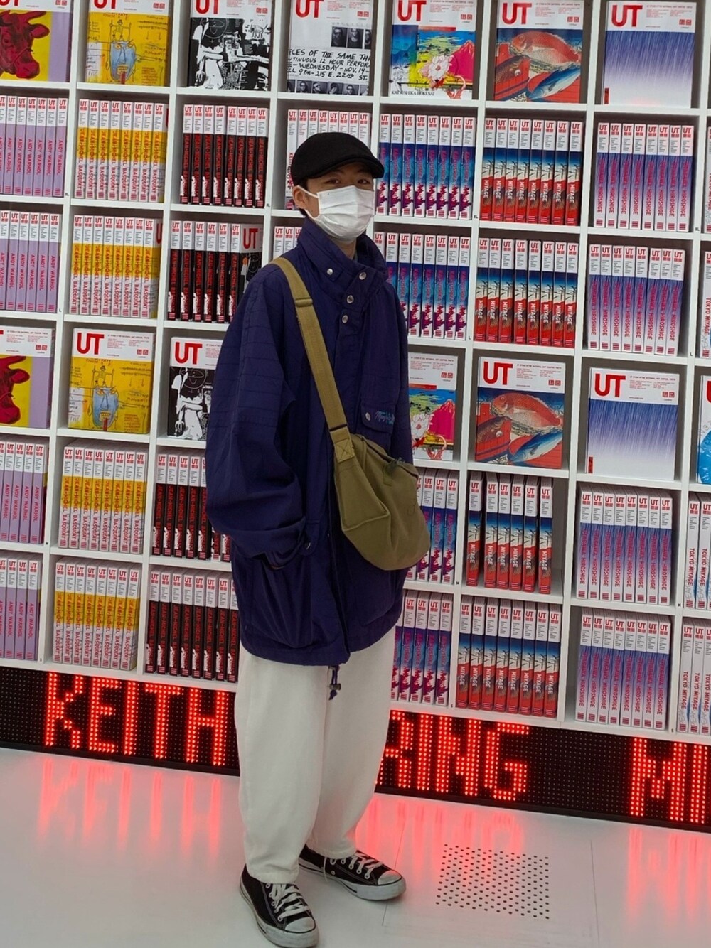 「ストリート、FILA、スポーツミックス、ハンチング、コンバース、古着、古着男子、スケータースタイル、ootd、カジュアルコーデ」｜「CONVERSEのコンバース CONVERSE CANVAS ALL STAR OX（スニーカー、ブラック系）」を使った、Kotaさん（メンズ・166cm）の春コーディネートの1枚目の写真