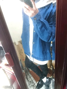 「UNIQLO（ユニクロ）のアイテム（シャツ/ブラウス、ブラック系）」を使った、かぴばらさんさん（メンズ・163cm）の春コーディネート