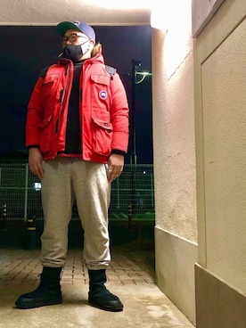 「KEEN（キーン）のアイテム（ファッション雑貨、ブラック系）」を使った、gottusoさん（メンズ・179cm）の冬コーディネート