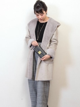 「アイテム（財布）」を使った、FLORIST(フローリスト)さん（レディース・156cm）の冬コーディネート