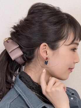 「florist（フローリスト）のアイテム（ピアス（両耳用））」を使った、FLORIST(フローリスト)さん（レディース・156cm）の冬コーディネート