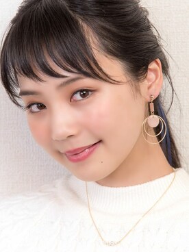 「florist（フローリスト）のアイテム（ピアス（両耳用））」を使った、FLORIST(フローリスト)さん（レディース・156cm）の冬コーディネート