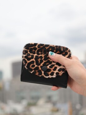 「アイテム（財布）」を使った、FLORIST(フローリスト)さん（レディース・156cm）の春コーディネート