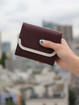 「アイテム（財布）」を使った、FLORIST(フローリスト)さん（レディース・156cm）の春コーディネート