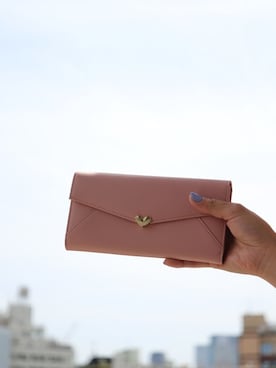 「アイテム（財布）」を使った、FLORIST(フローリスト)さん（レディース・156cm）の春コーディネート