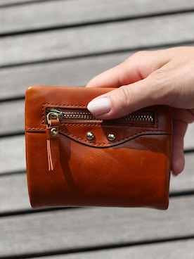 「アイテム（財布）」を使った、FLORIST(フローリスト)さん（レディース・156cm）の夏コーディネート