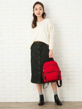 「アイテム（バックパック/リュック、レッド系）」を使った、FLORIST(フローリスト)さん（レディース・170cm）の秋コーディネート