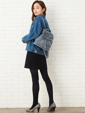 「アイテム（バックパック/リュック、グレー系）」を使った、FLORIST(フローリスト)さん（レディース・170cm）の秋コーディネート