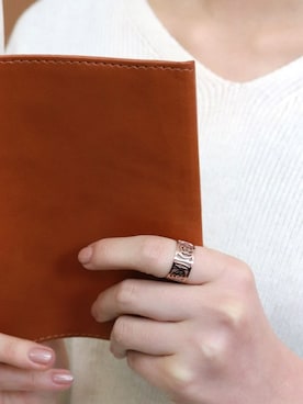 「ゴールドアクセ」｜FLORIST(フローリスト)さん（レディース・163cm）の冬コーディネート