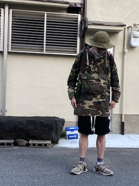 「アイテム（サングラス、ブラウン系）」を使った、endyさん（メンズ・173cm）の春コーディネート