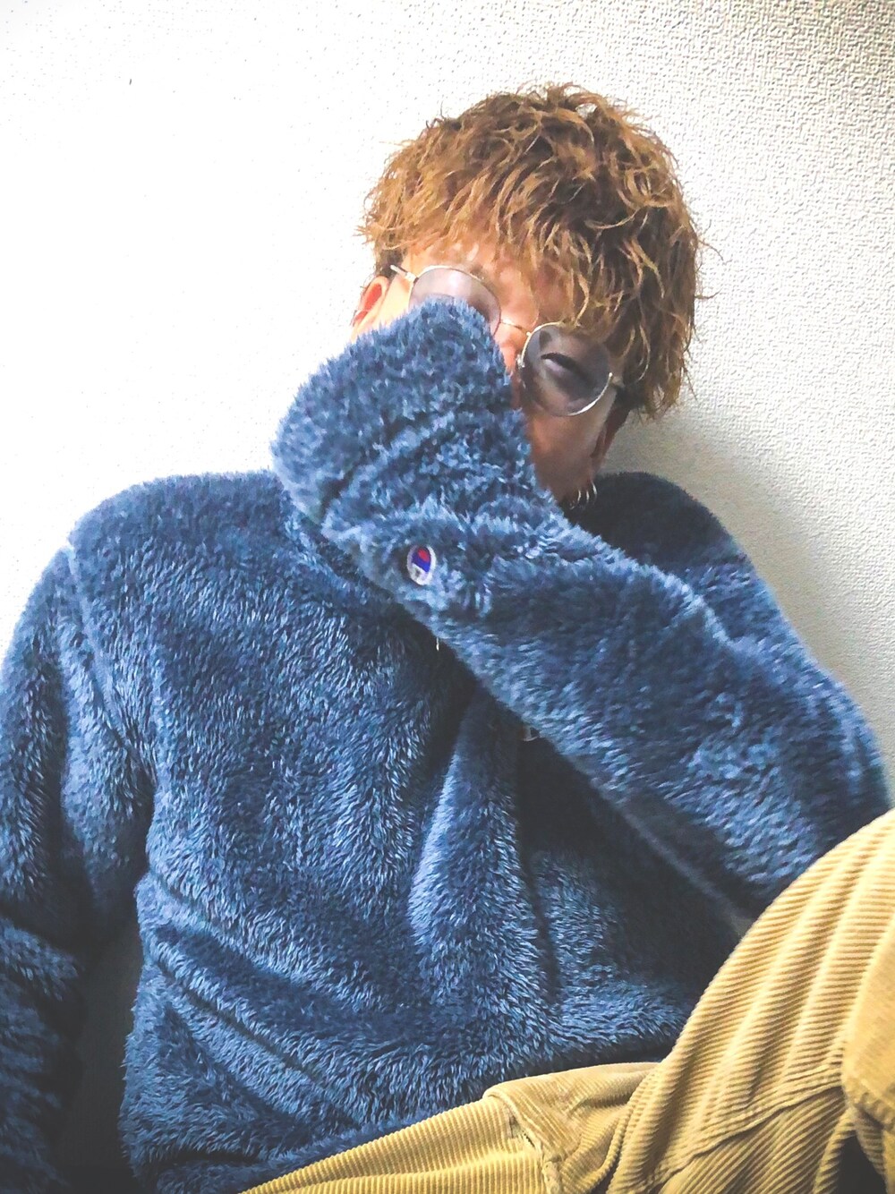 「おしゃれさんと繋がりたい、今日のコーデ、シンプルコーデ、冬、休日スタイル」｜「Ray-Banのレイバン RB3517-001-30-51（メガネ、ブルー系）」を使った、小柳成吾【美容師】さん（メンズ・180cm）の冬コーディネートの1枚目の写真