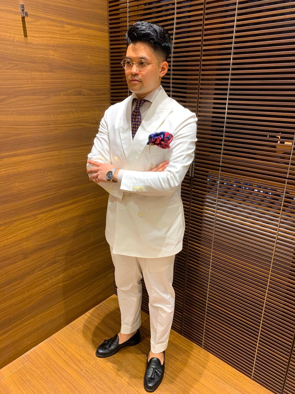 「夏コーデ、おしゃれさんと繋がりたい、白コーデ、スーツスタイル、スーツ、スーツセレクト、ootd」｜「courgeのアイテム（ネクタイ、ブルー系）」を使った、クワエ（SUIT SELECT）さん（メンズ・168cm）の夏コーディネートの1枚目の写真