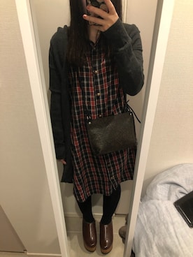 「DOLCE&GABBANA（ドルチェアンドガッバーナ）のアイテム（PC・スマホグッズ/家電）」を使った、香菜さん（レディース・150cm）の秋コーディネート