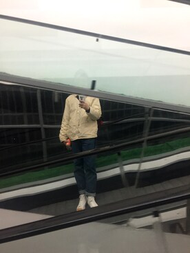 「DQM（ディーキューエム）のアイテム」を使った、Demo Luさん（メンズ・182cm）の春コーディネート