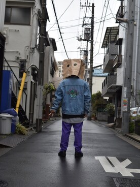 「古着女子」｜「アイテム（デニムジャケット）」を使った、レトロピースさん（メンズ・166cm）の春コーディネート