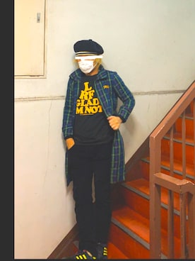 「Lois（ロイス）のアイテム」を使った、tsuneglamsamさん（メンズ・181cm）の春コーディネート