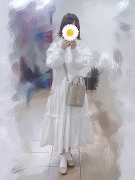 「one after another NICE CLAUP（ワンアフターアナザーナイスクラップ）のアイテム（バレエシューズ、ゴールド系）」を使った、もるさん（レディース・149cm）の春コーディネート
