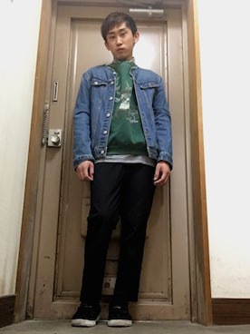 スラックスを使った ノーカラーデニムジャケット のメンズ人気ファッションコーディネート Wear