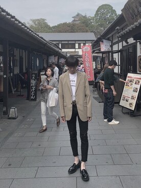 「OY（オーワイ）のベーシックロゴ半袖Tシャツ/カットソー（Tシャツ/カットソー、ホワイト系）」を使った、타쿠마(タクマ)さん（メンズ・175cm）の秋コーディネート