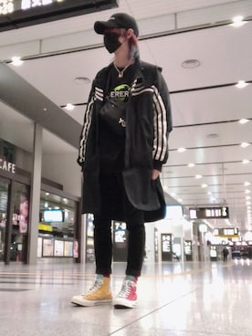 「撮影」｜「アイテム（ジャケット/アウター）」を使った、TOMONKEY さん（メンズ・177cm）の冬コーディネート